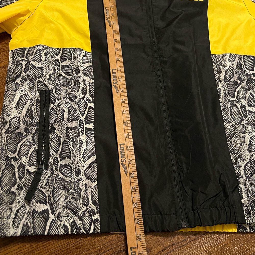 NWT WESC Black & Yellow Colorblock Snakeskin Retro Zip Up Track Jacket Size XL - Picture 13 of 14